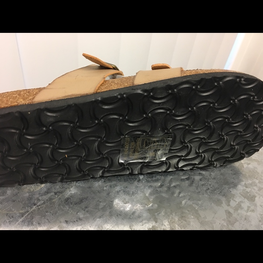 Sale 40% off new  shoes for summer - Picture 4 of 5